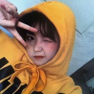 Meet your Posher, Gregary